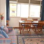 Oliveira Apartment